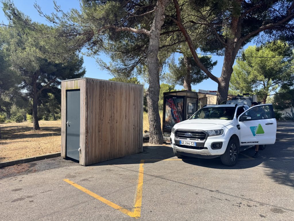sanitaire édicule réseau bus Aix en Provence KEOLIS